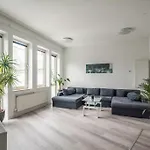 شقة Gemuetliche Ferienhaushaelfte Im Herzen ماينتس