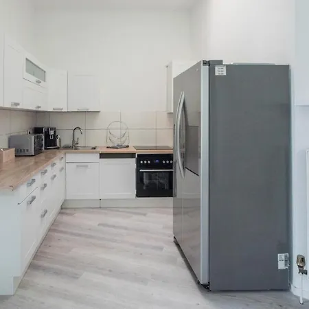 شقة Gemuetliche Ferienhaushaelfte Im Herzen