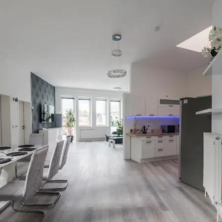 Gemuetliche Ferienhaushaelfte Im Herzen Appartement *