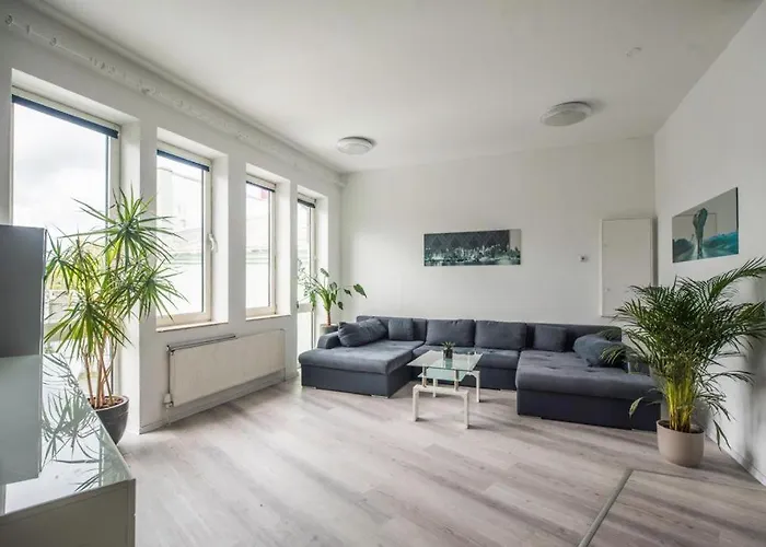 شقة Gemuetliche Ferienhaushaelfte Im Herzen ماينتس